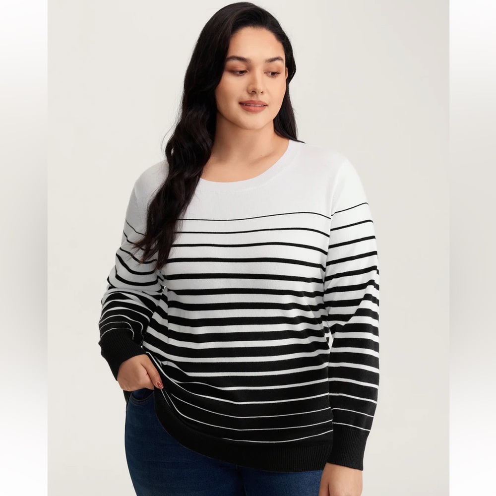 BloomChic Black/White Stripes Color Contrast Round Neck Pullover